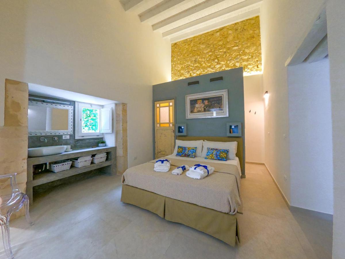 Ortigia Lifestyle 4 Seasons Villa Syracuse ภายนอก รูปภาพ