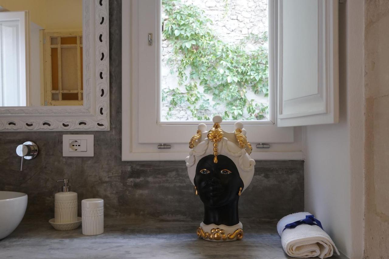 Ortigia Lifestyle 4 Seasons Villa Syracuse ภายนอก รูปภาพ