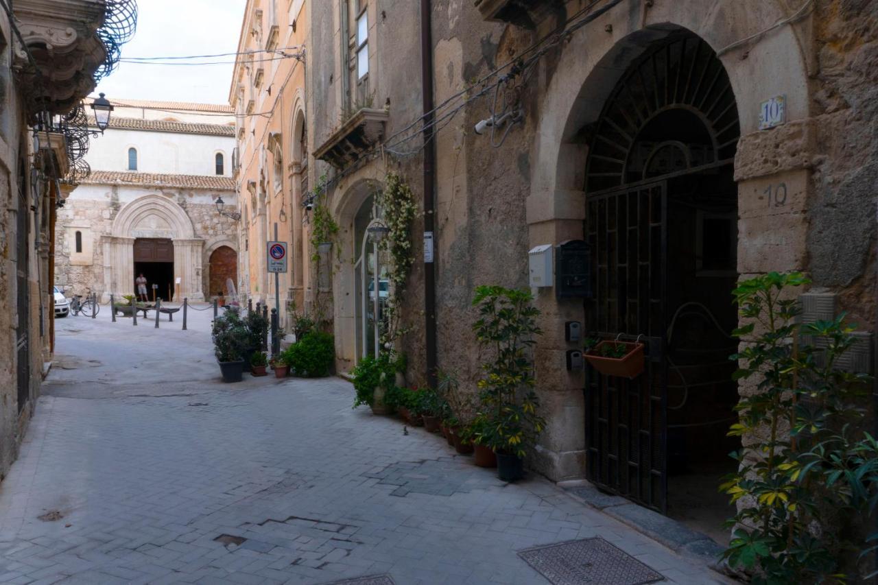 Ortigia Lifestyle 4 Seasons Villa Syracuse ภายนอก รูปภาพ