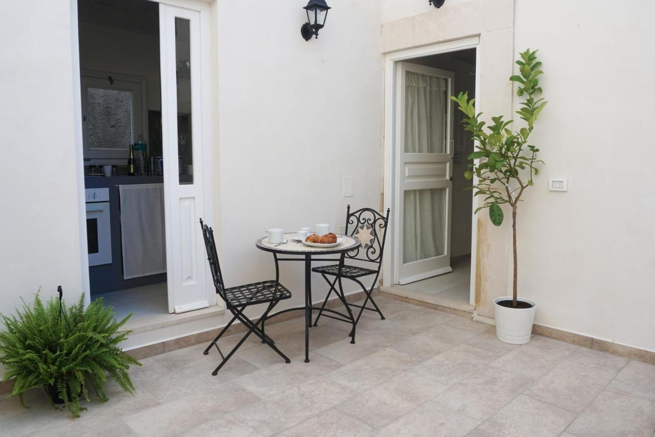 Ortigia Lifestyle 4 Seasons Villa Syracuse ภายนอก รูปภาพ